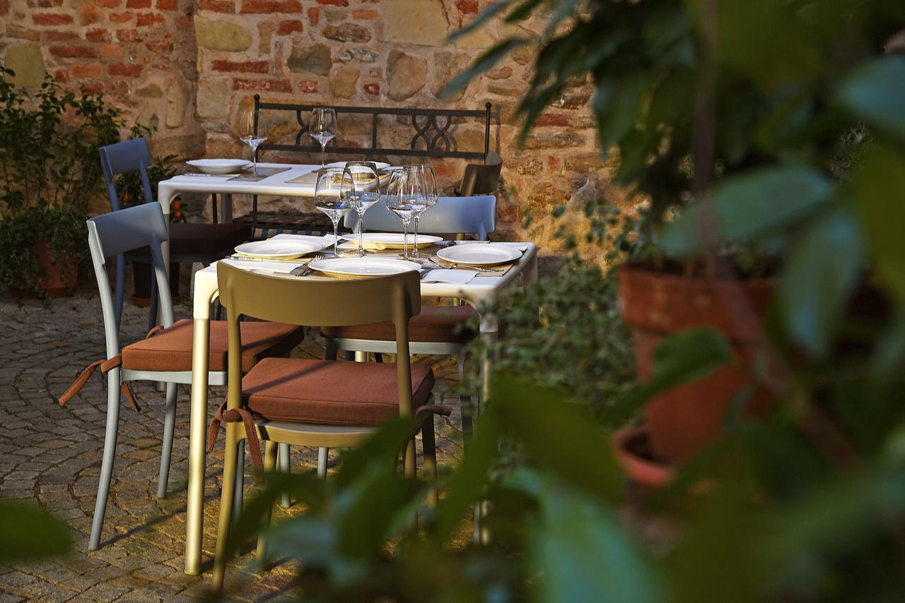 Notte In Langa Bed & Breakfast La Morra Exterior photo