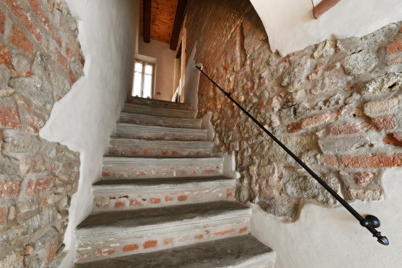 Notte In Langa Bed & Breakfast La Morra Exterior photo